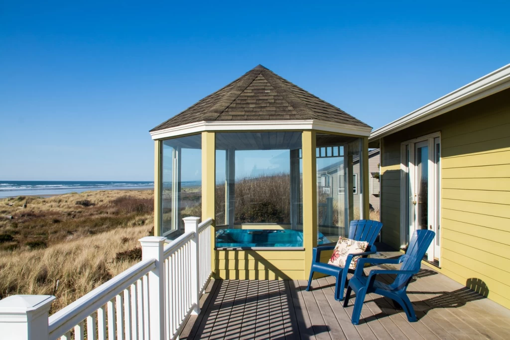 Beach Time - Hot Tub, Dog Friendly, Oceanfront — photo 5