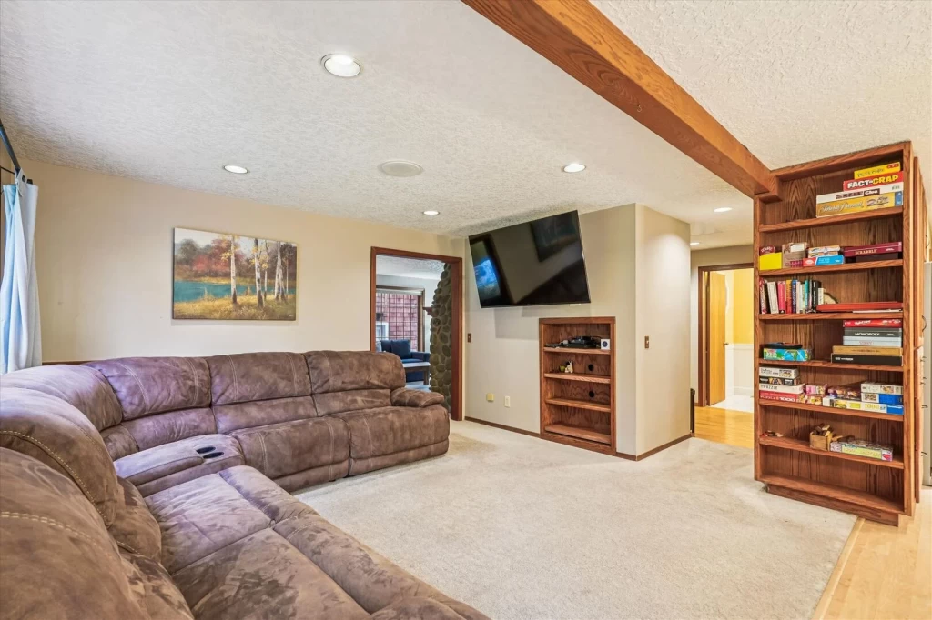 Spruce Street Retreat - New Listing! — photo 4