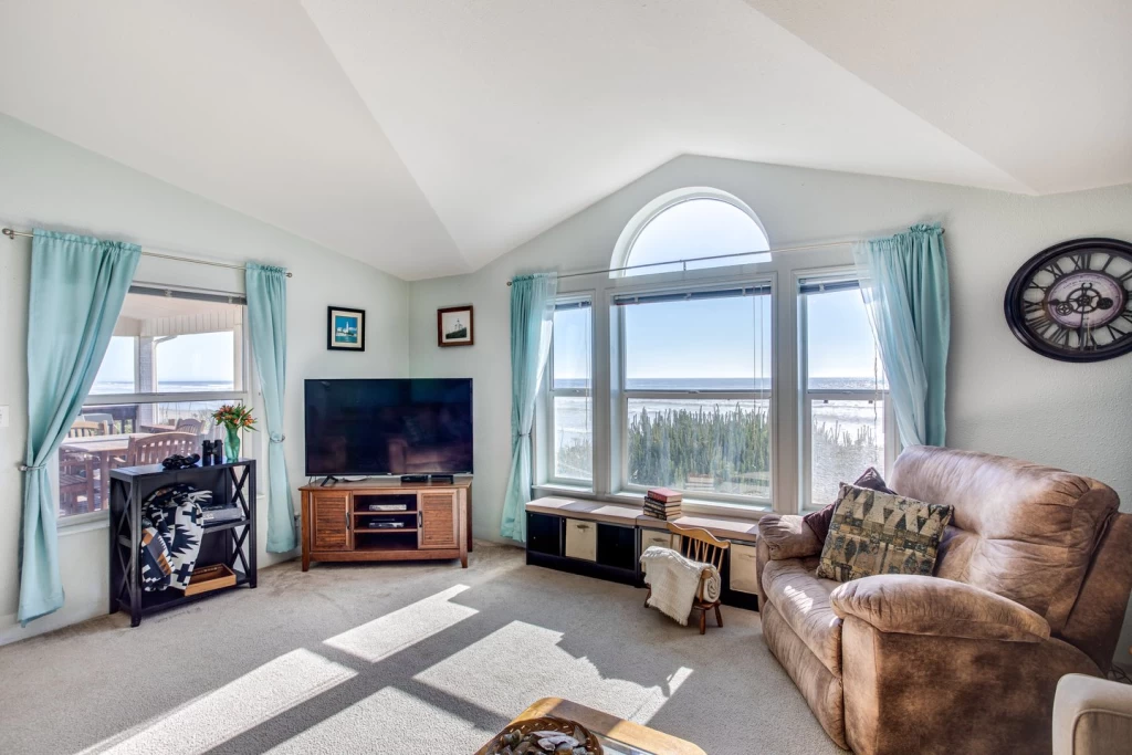 Sunset Beach House - New Listing! — photo 2