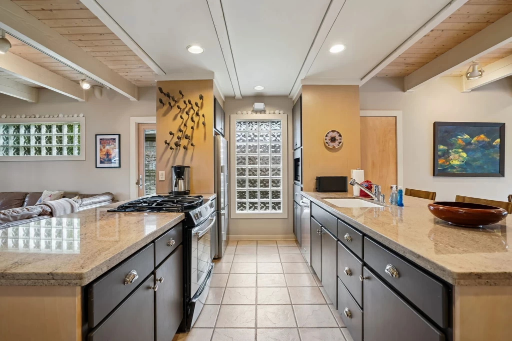 The Sand Dollar - New Listing! — photo 4