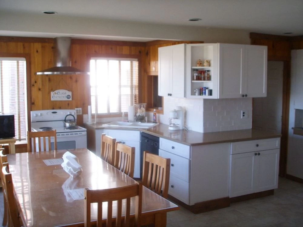 A Prom House - Seaside charm where the ocean is your front yard! — photo 5