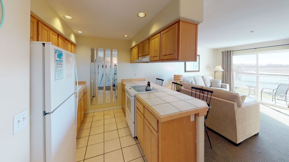 Water's Edge Condo 402 Lincoln City NW