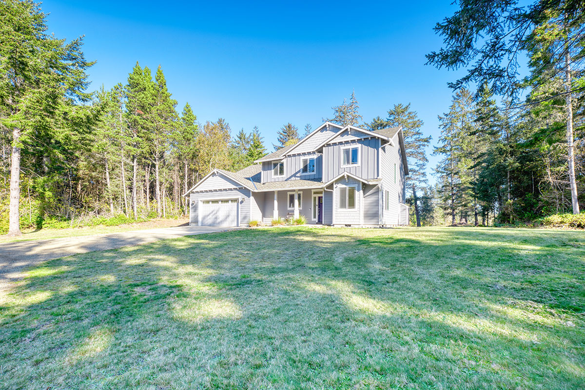 Most homes for sale in ocean park stay on the market for 63 days.web Lake House Ocean Park, Washington NW