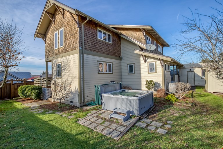 Pacific City Beach House Pacific City, Oregon NW