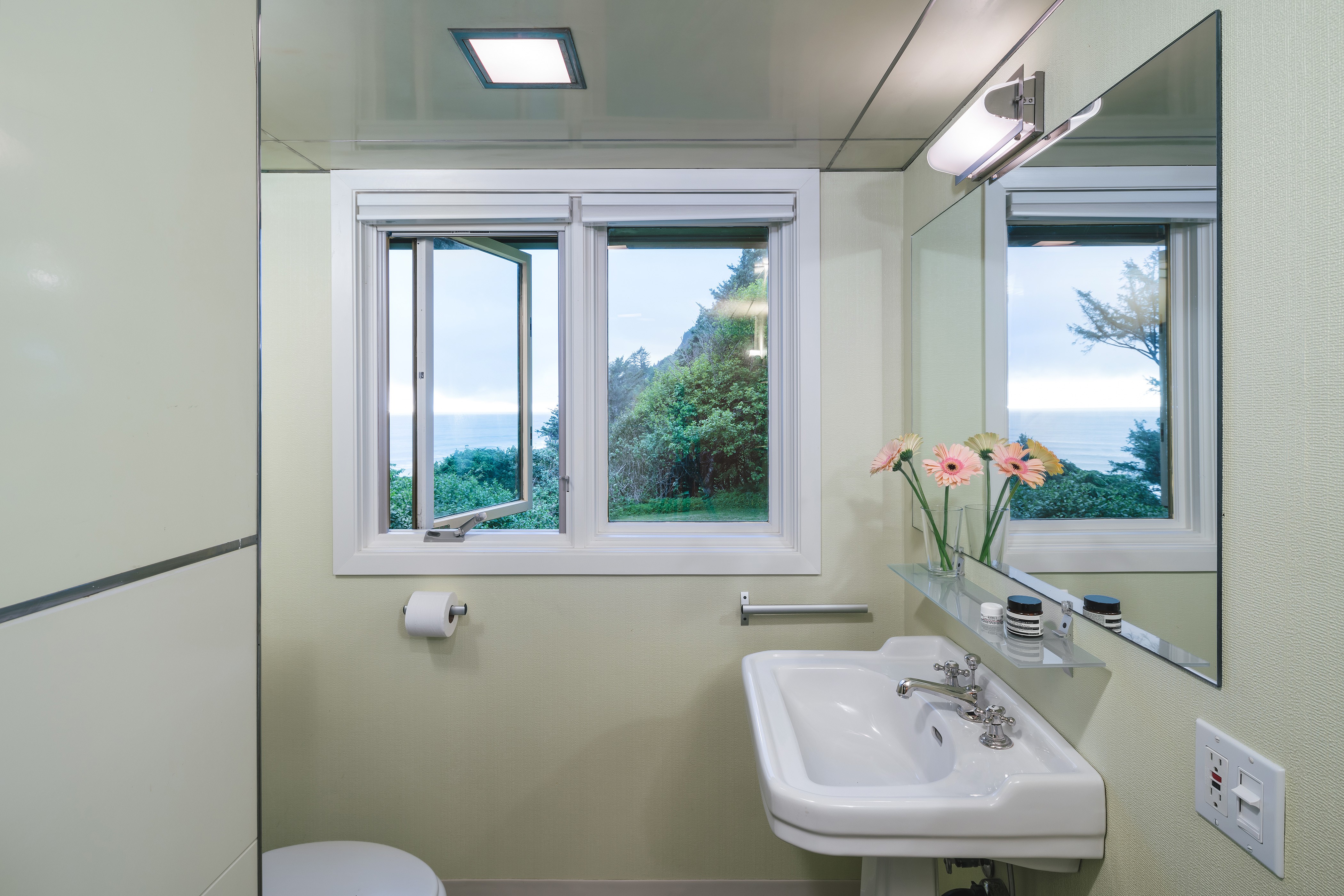 The Purcell House Manzanita, Oregon NW